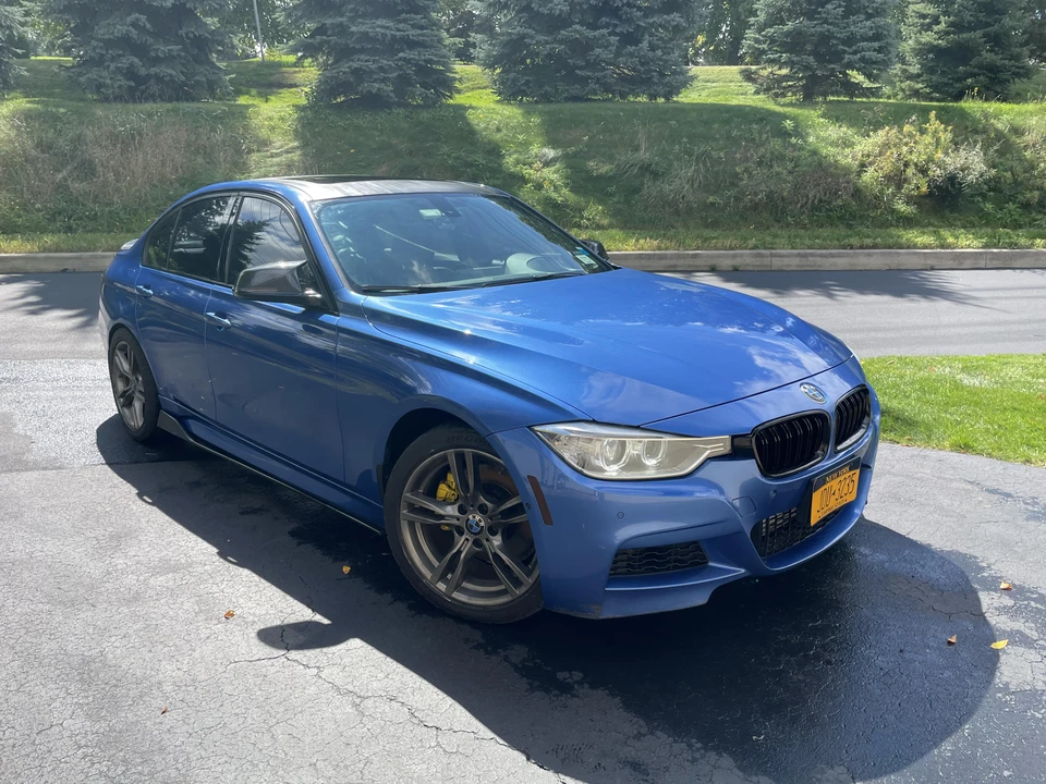 2013 BMW F30 3 Series Sedan - Image 23 of 31