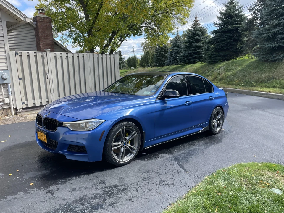 2013 BMW F30 3 Series Sedan - Image 10 of 31