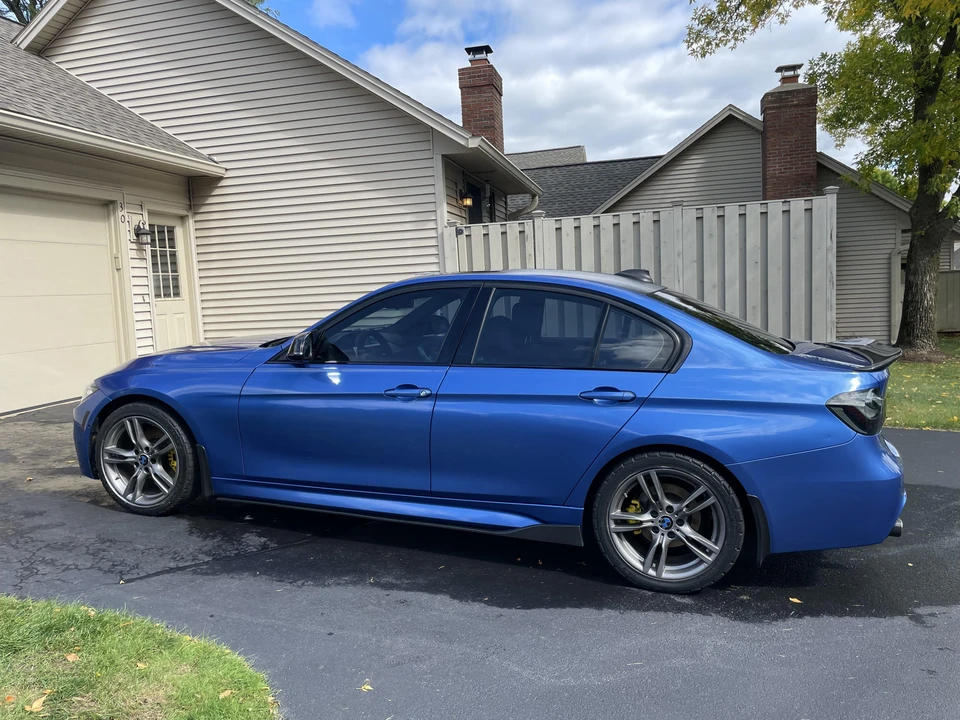 2013 BMW F30 3 Series Sedan - Image 11 of 31