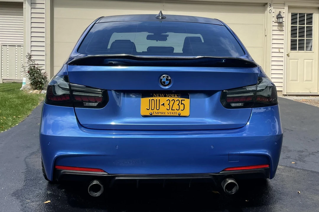 2013 BMW F30 3 Series Sedan - Image 5 of 31
