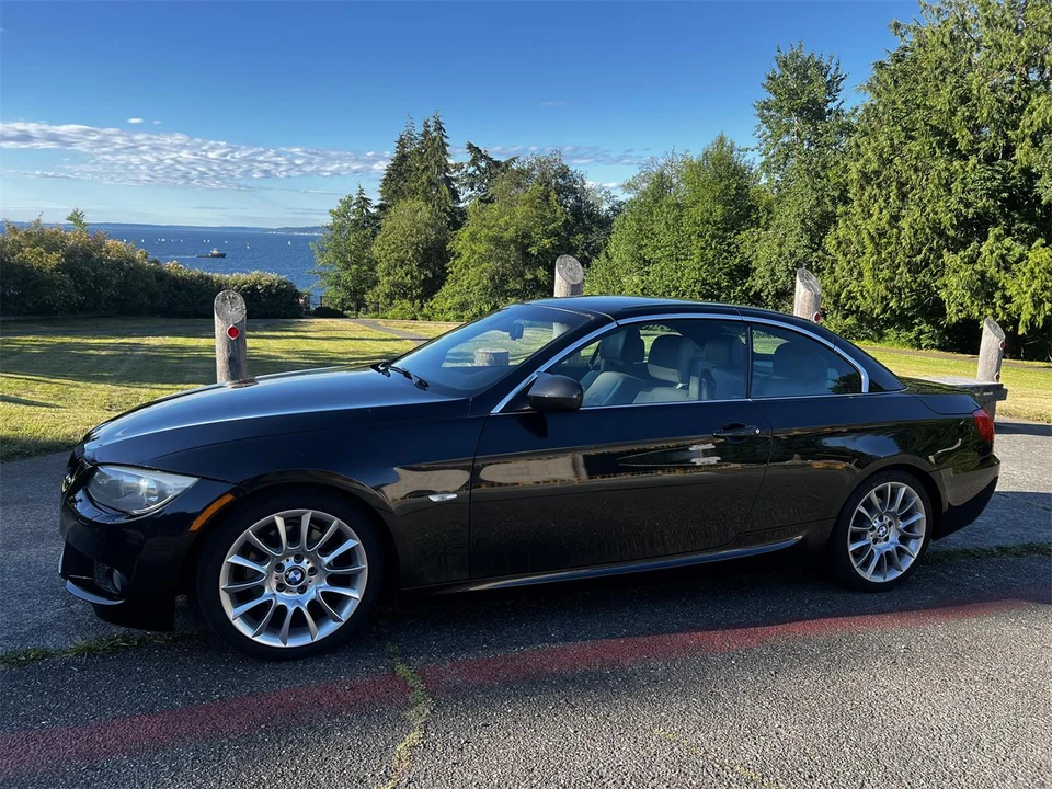 2013 BMW F30 3 Series Sedan - Image 2 of 31