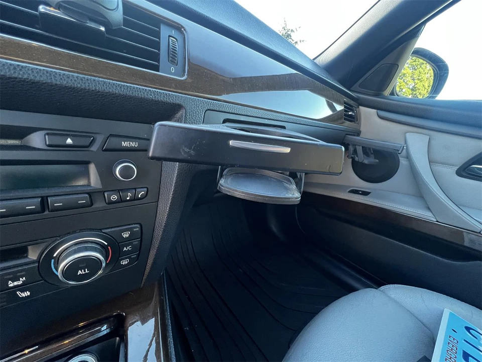 2013 BMW F30 3 Series Sedan - Image 24 of 31