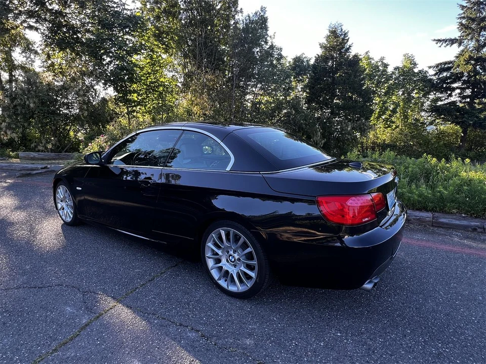 2013 BMW F30 3 Series Sedan - Image 11 of 31