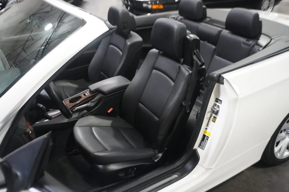 2013 BMW E93 3 Series Convertible - Image 9 of 19