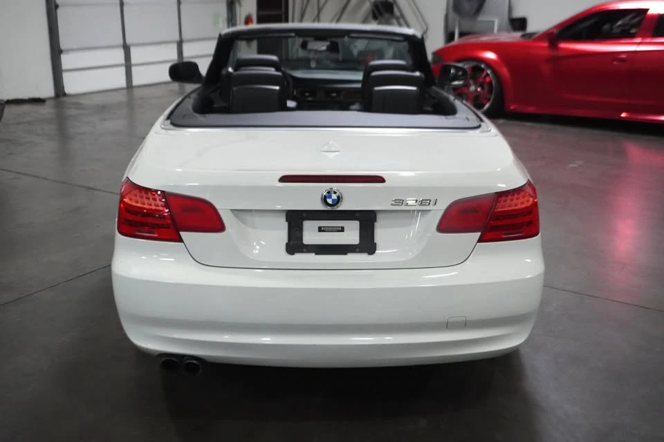 2013 BMW E93 3 Series Convertible - Image 5 of 19