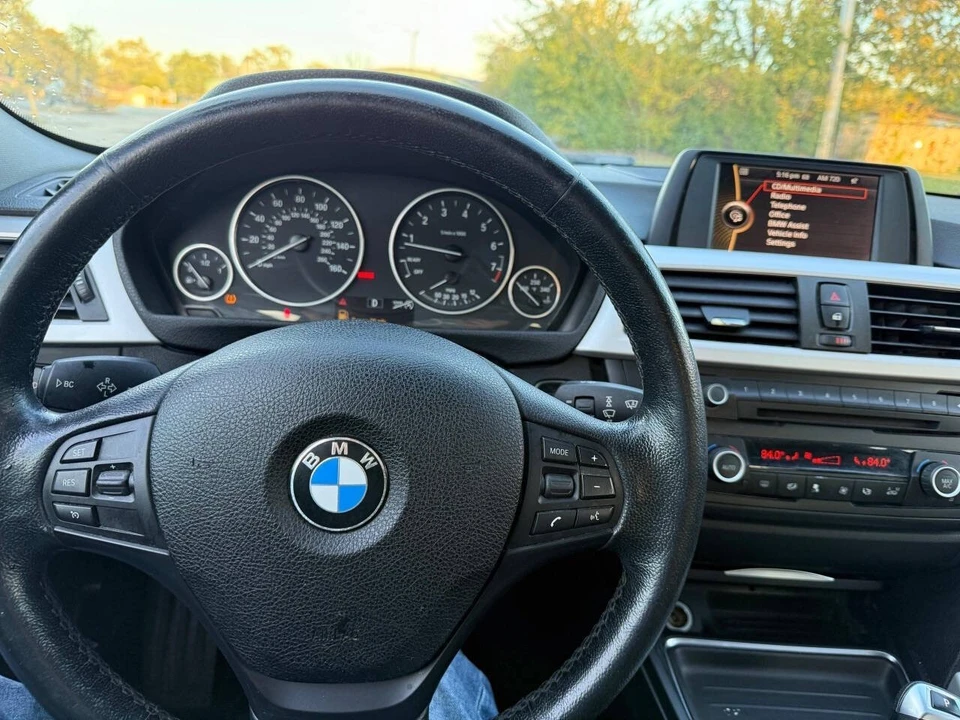 2013 BMW F30 3 Series Sedan - Image 9 of 20