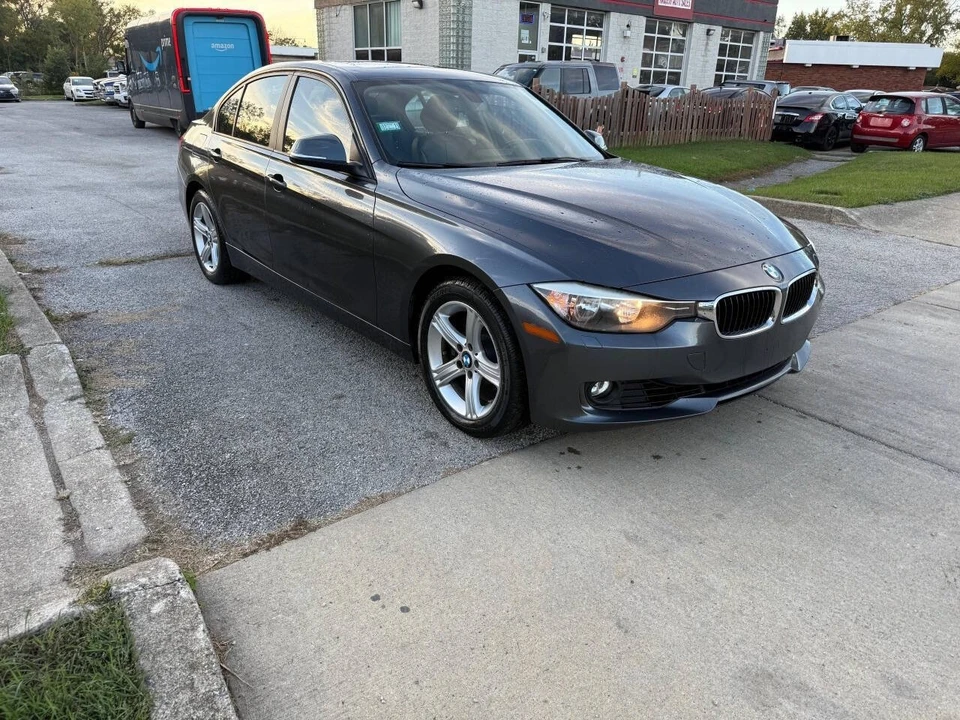 2013 BMW F30 3 Series Sedan - Image 17 of 20