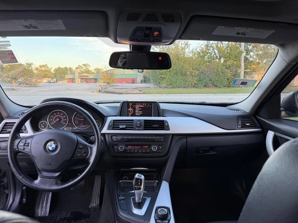 2013 BMW F30 3 Series Sedan - Image 19 of 20