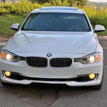 2013 BMW 328i xDrive Luxury