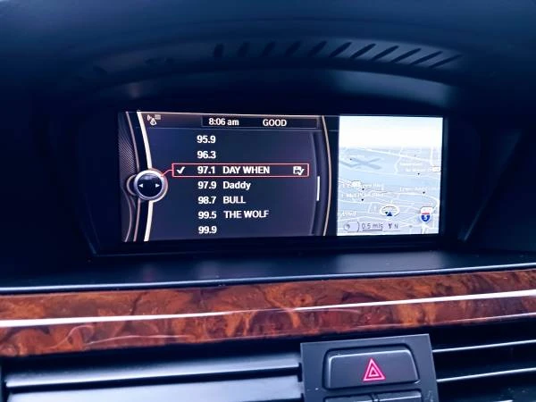2013 BMW E93 335i Convertible - Image 15 of 18
