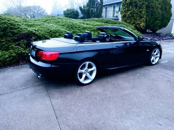 2013 BMW E93 335i Convertible - Image 2 of 18