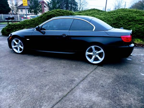 2013 BMW E93 335i Convertible - Image 4 of 18