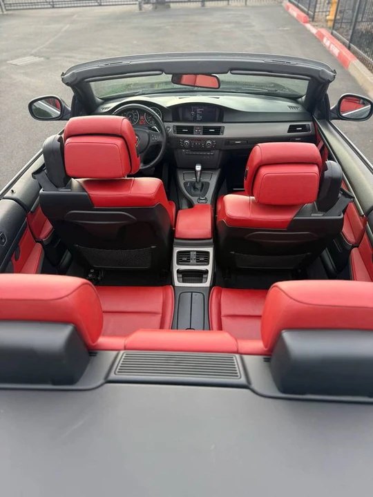 2013 BMW E93 335i Convertible - Image 12 of 13