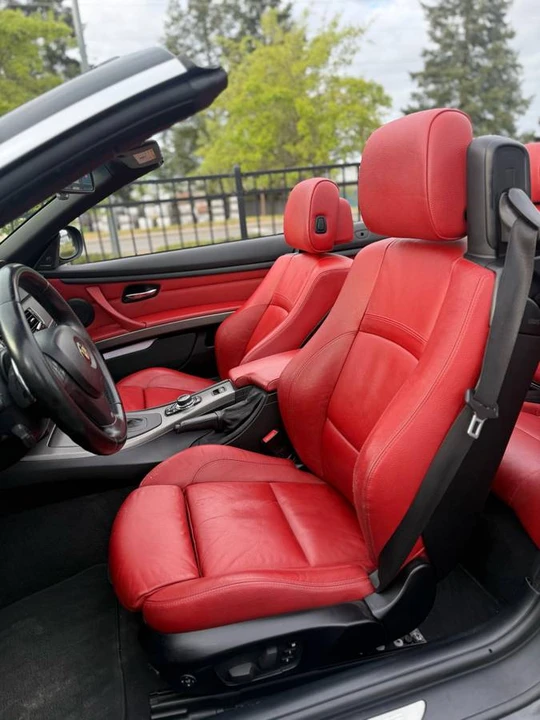 2013 BMW E93 335i Convertible - Image 4 of 13