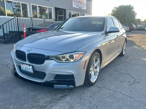 2013 BMW 335i Sedan 4D