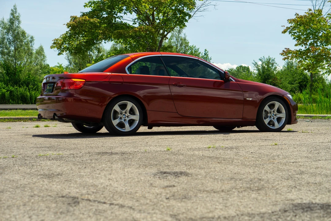 2013 BMW E93 335i Convertible - Image 24 of 31