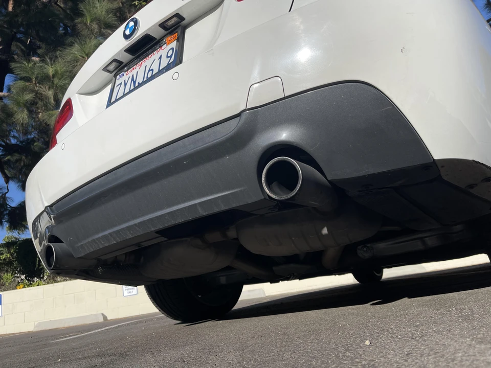 2013 BMW E93 335i Convertible - Image 27 of 31
