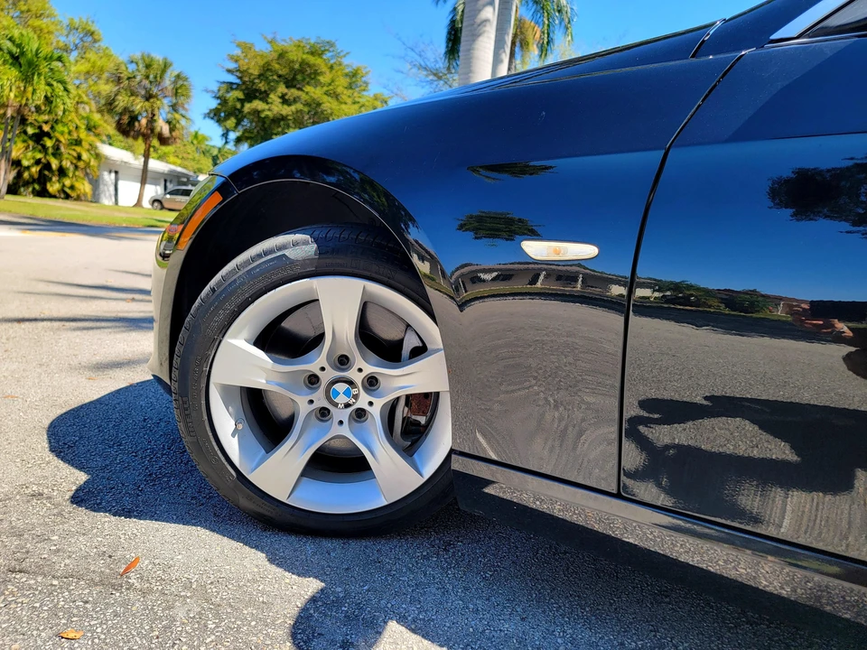 2013 BMW E93 335i Convertible - Image 29 of 31