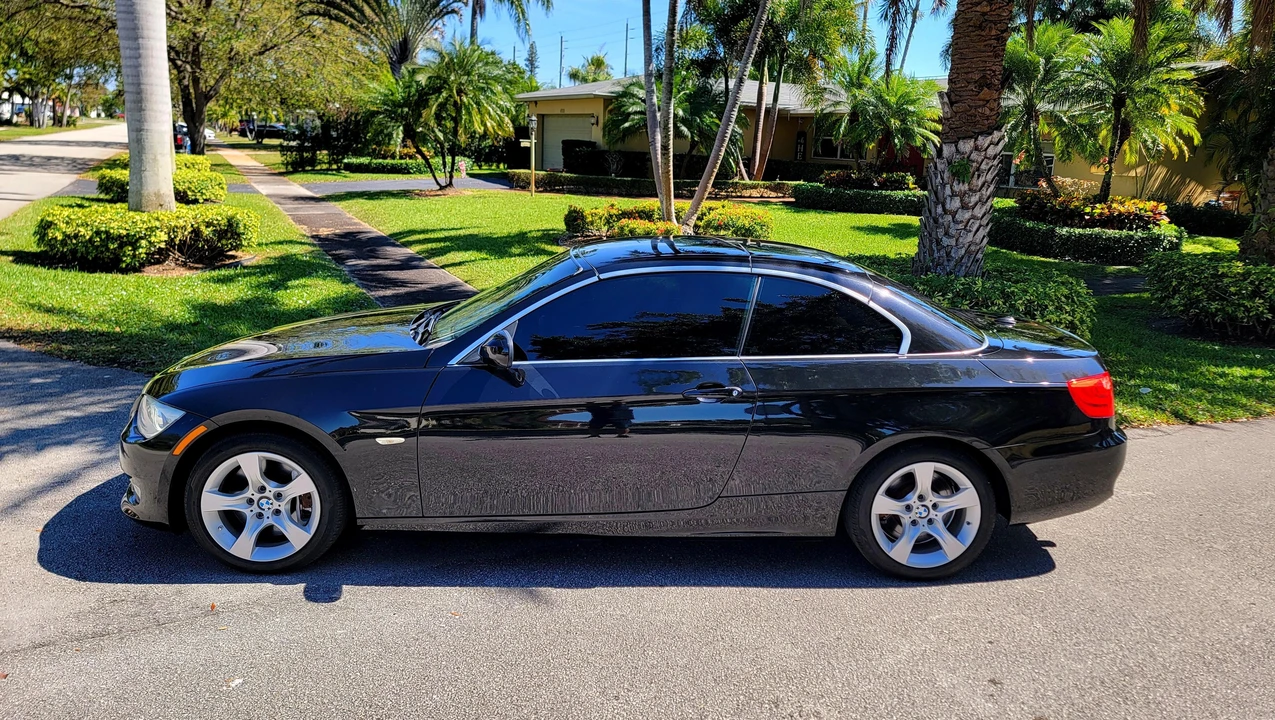 2013 BMW E93 335i Convertible - Image 19 of 31