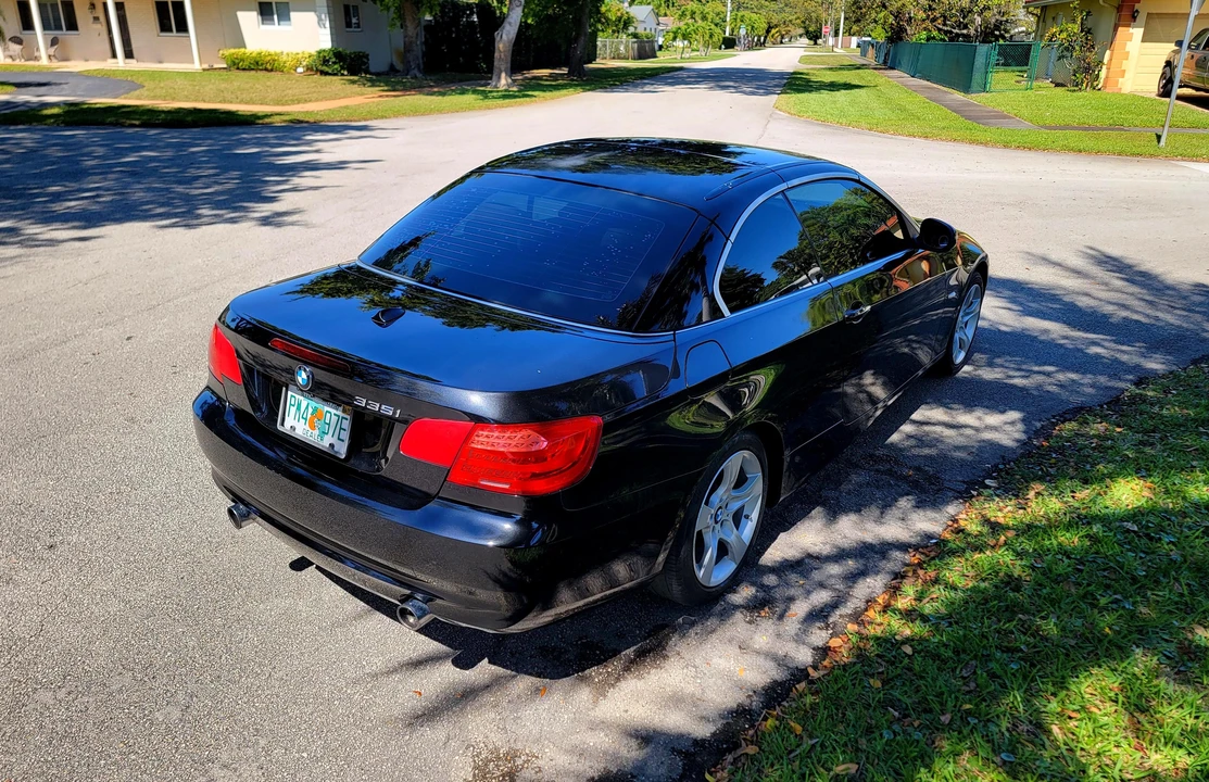 2013 BMW E93 335i Convertible - Image 21 of 31