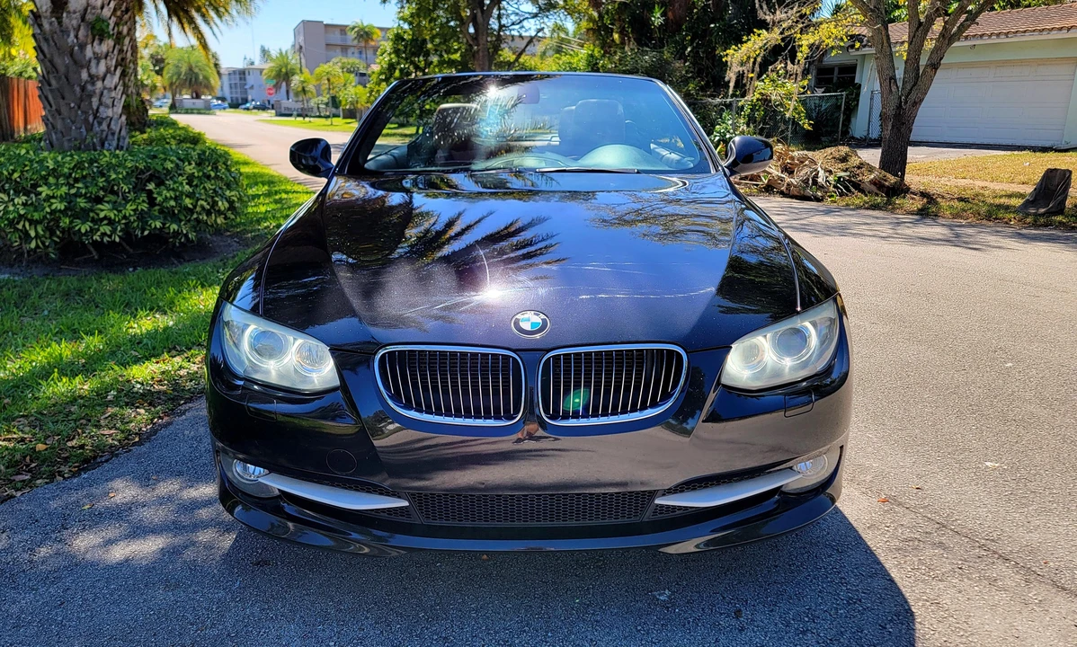2013 BMW E93 335i Convertible - Image 6 of 31