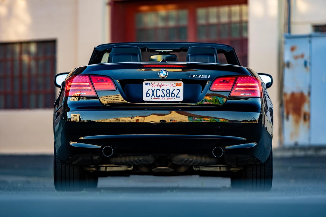 2013 BMW E93 335i Convertible - Image 22 of 31