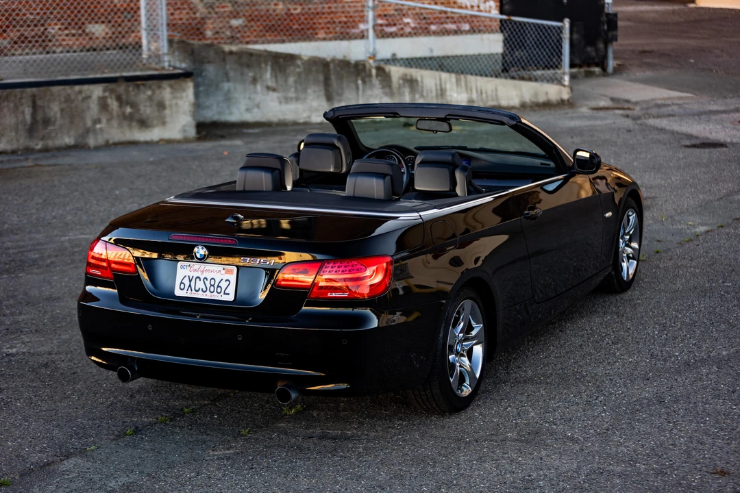 2013 BMW E93 335i Convertible - Image 24 of 31