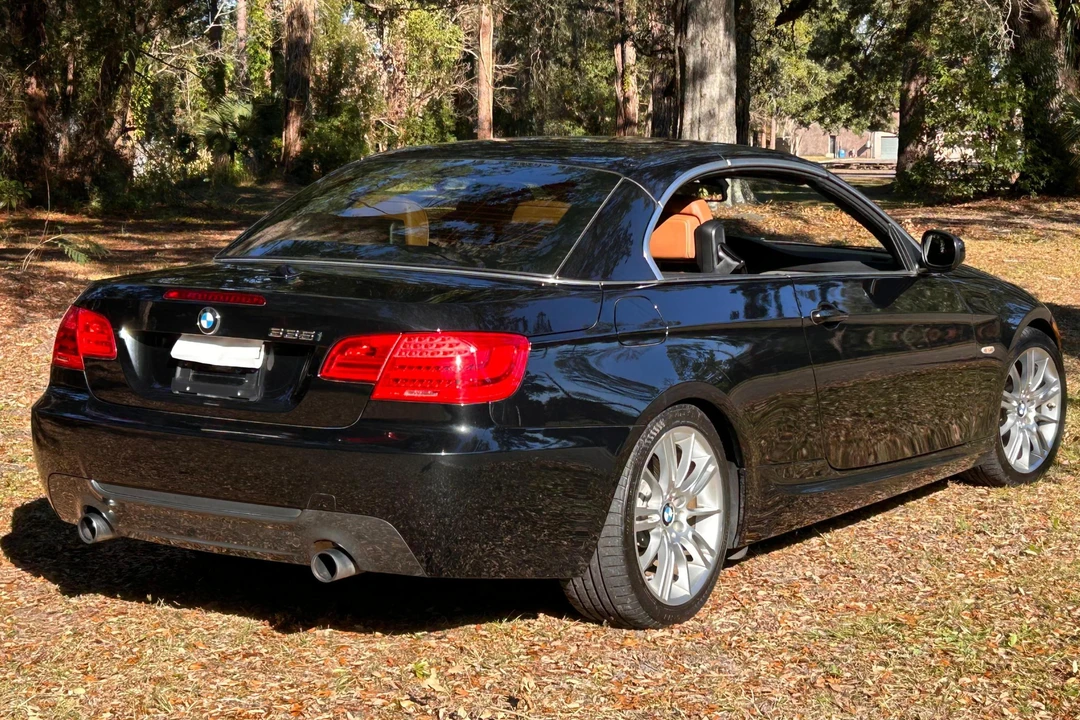 2013 BMW E93 335i Convertible - Image 4 of 31