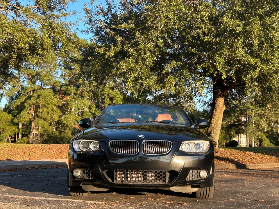 2013 BMW E93 335i Convertible - Image 6 of 31