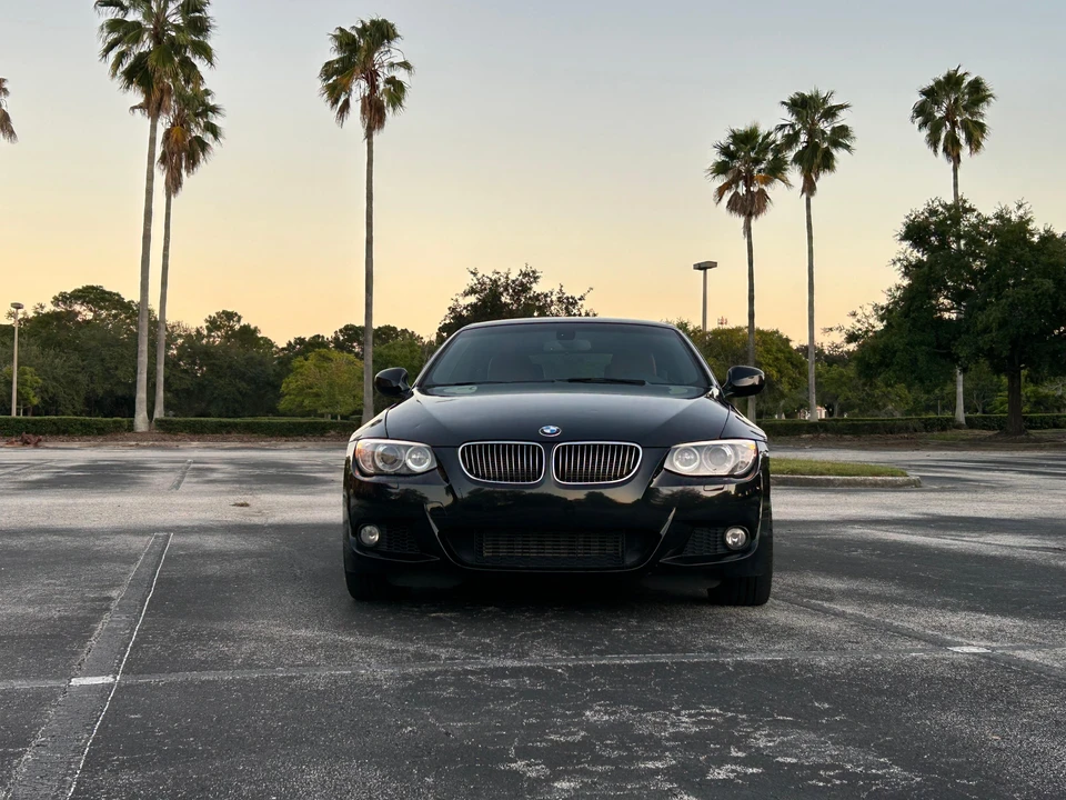 2013 BMW E93 335i Convertible - Image 13 of 31