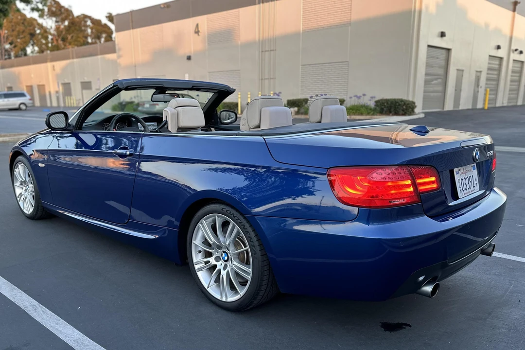2013 BMW E93 335i Convertible - Image 4 of 31