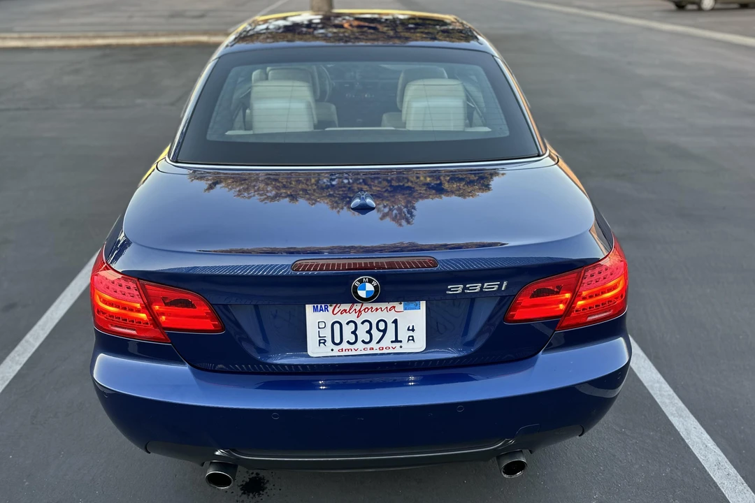 2013 BMW E93 335i Convertible - Image 5 of 31