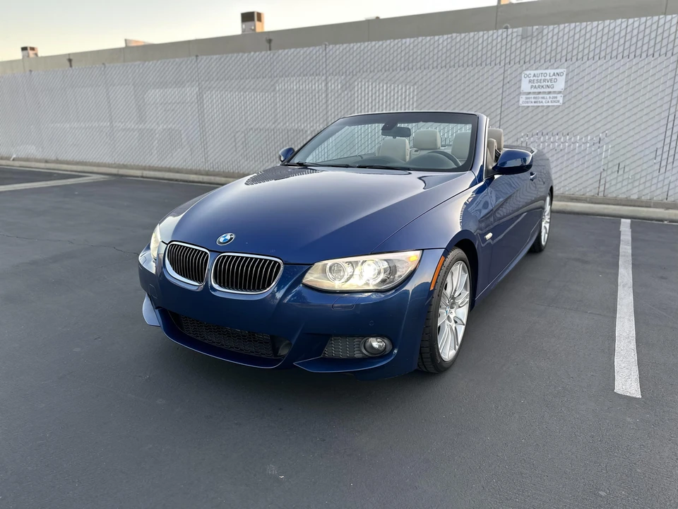 2013 BMW E93 335i Convertible - Image 7 of 31