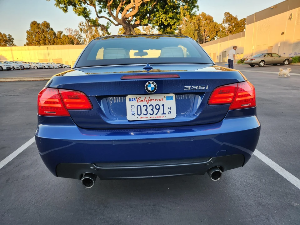 2013 BMW E93 335i Convertible - Image 31 of 31