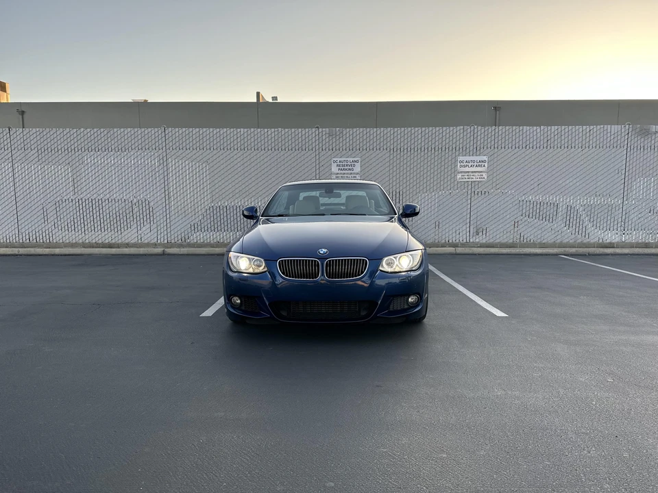 2013 BMW E93 335i Convertible - Image 21 of 31