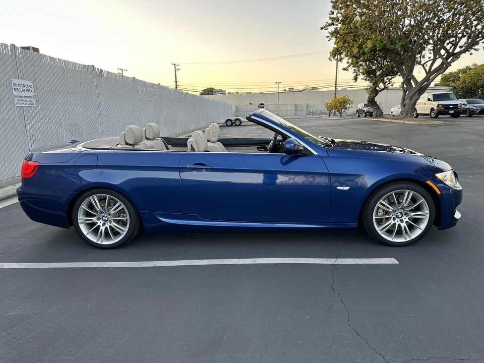 2013 BMW E93 335i Convertible - Image 20 of 31