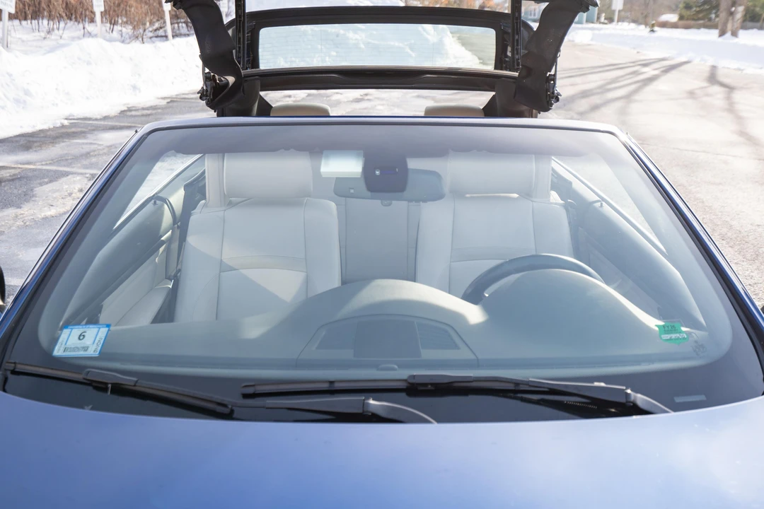 2013 BMW E93 335i Convertible - Image 23 of 31