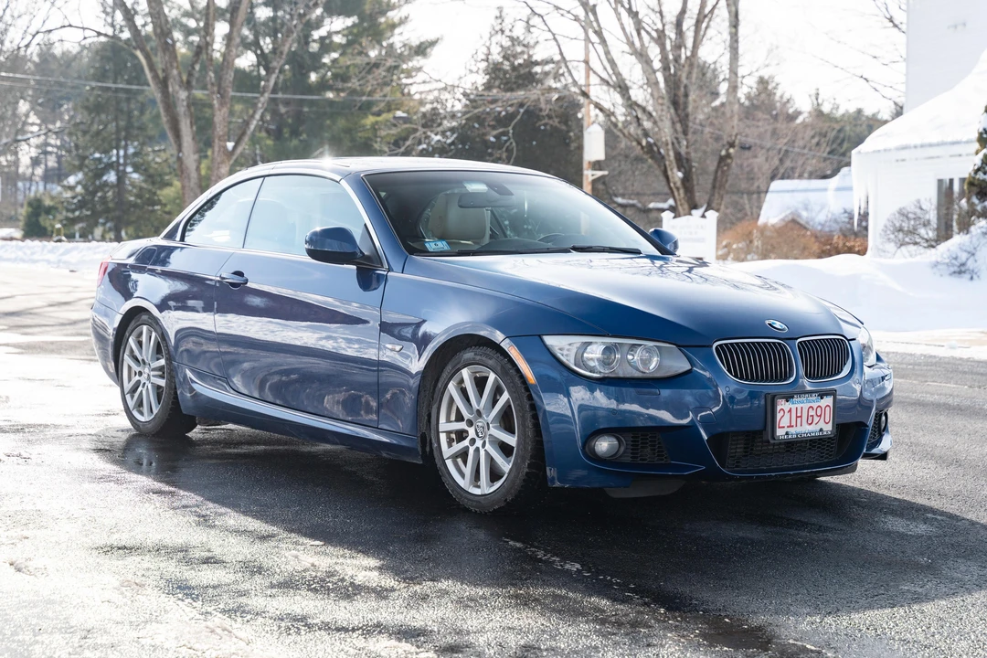 2013 BMW E93 335i Convertible - Image 14 of 31