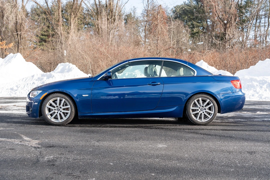 2013 BMW E93 335i Convertible - Image 8 of 31