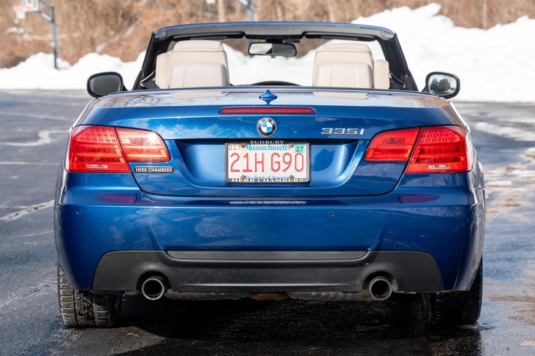 2013 BMW E93 335i Convertible - Image 11 of 31
