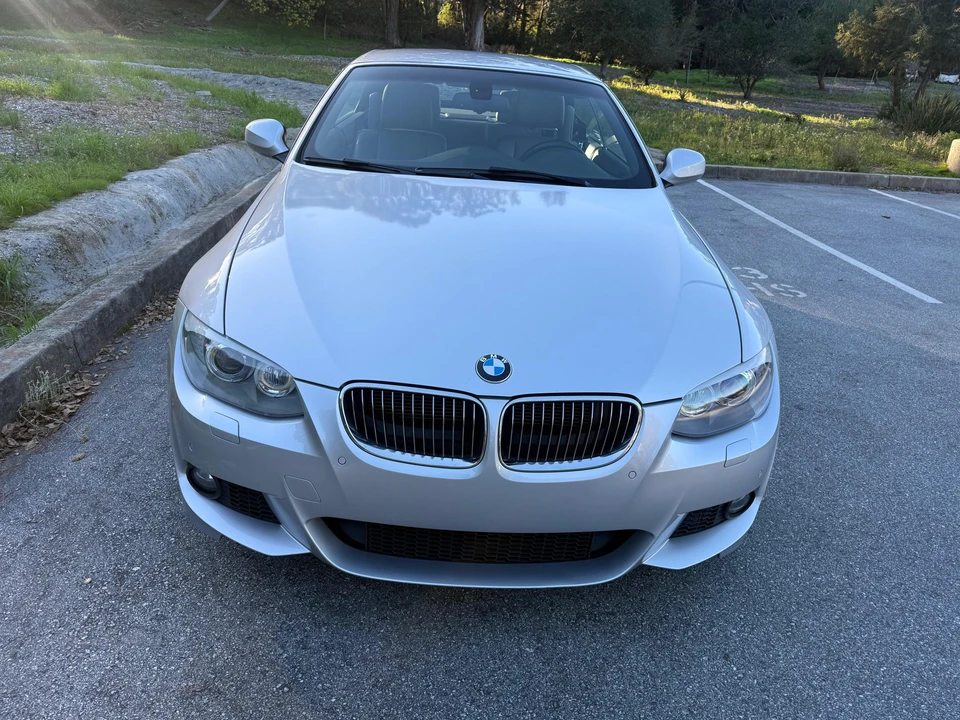 2013 BMW E93 335i Convertible - Image 6 of 31