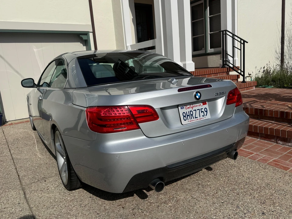 2013 BMW E93 335i Convertible - Image 17 of 31