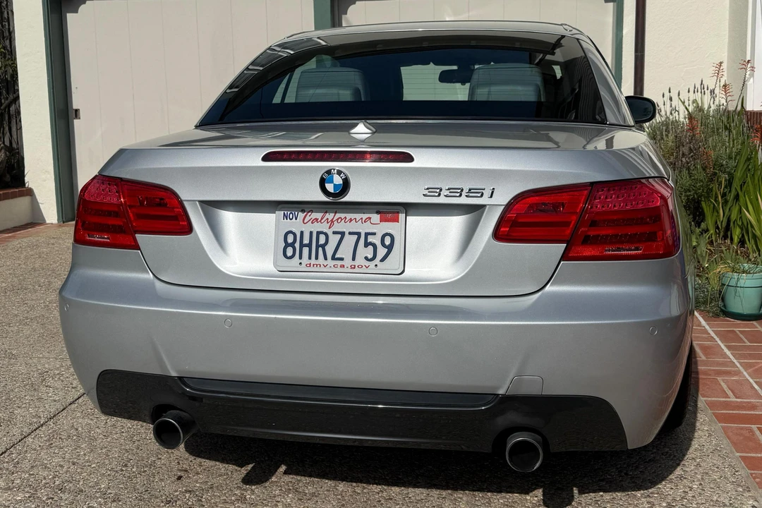 2013 BMW E93 335i Convertible - Image 5 of 31