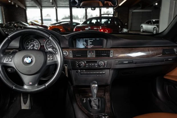 2013 BMW E93 335i Convertible - Image 5 of 7