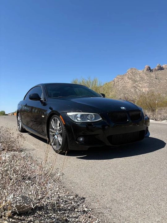 2013 BMW E93 335i Convertible - Image 4 of 11