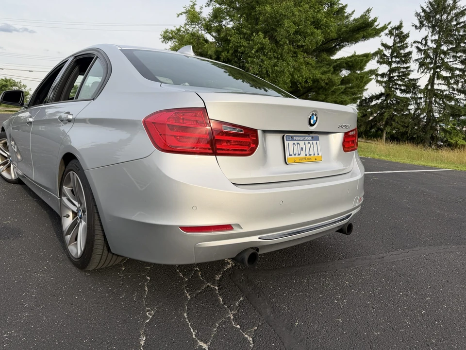 2013 BMW F30 335i & 340i Sedan - Image 16 of 31