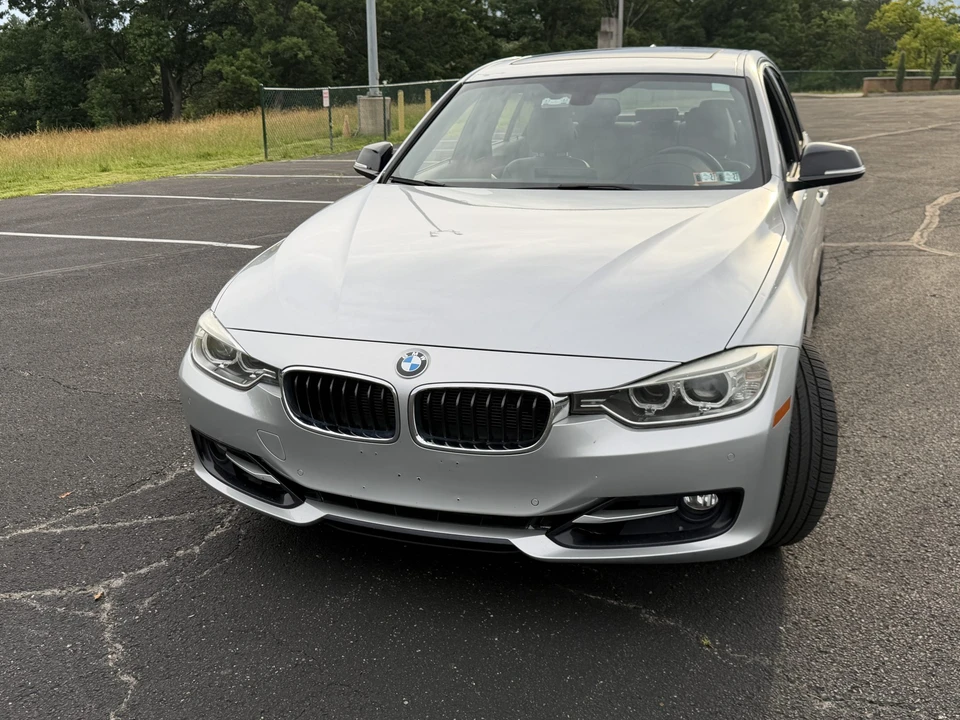 2013 BMW F30 335i & 340i Sedan - Image 5 of 31
