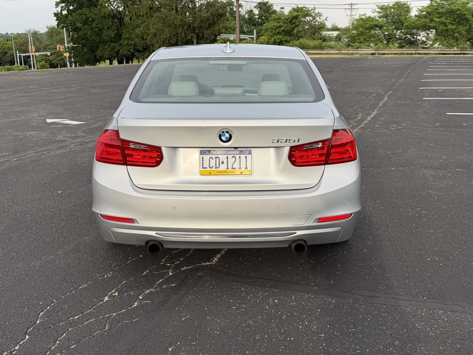 2013 BMW F30 335i & 340i Sedan - Image 17 of 31