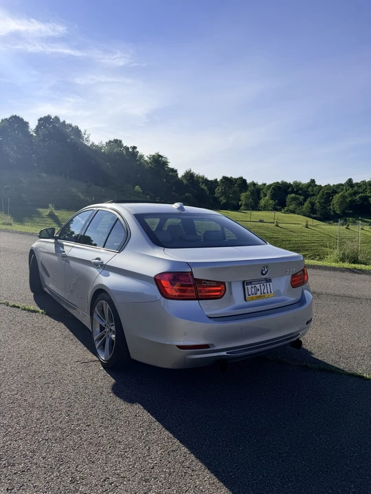 2013 BMW F30 335i & 340i Sedan - Image 30 of 31