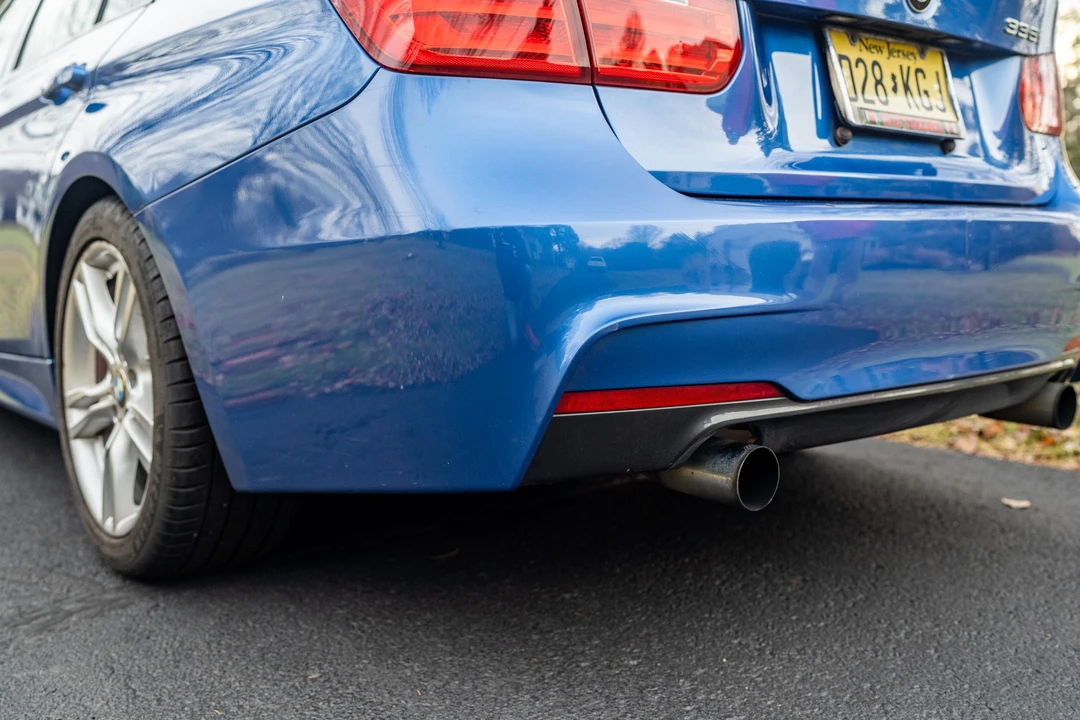 2013 BMW F30 335i & 340i Sedan - Image 19 of 31
